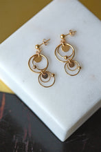 Load image into Gallery viewer, Earrings Andromède