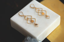 Load image into Gallery viewer, Earrings Olympe