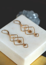 Load image into Gallery viewer, Earrings Olympe